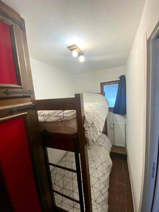 Cozy Apartment Near The Slopes เบรยล์-แชร์วิเนีย ภายนอก รูปภาพ